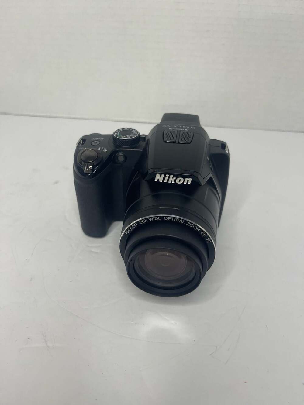 Nikon COOLPIX P100 10.3MP Digital Camera with 26x Optical Zoom